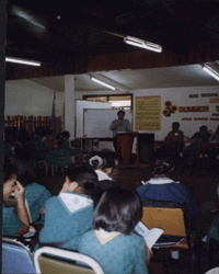 Hoooyyy!!! makinig naman kayuuu..!!